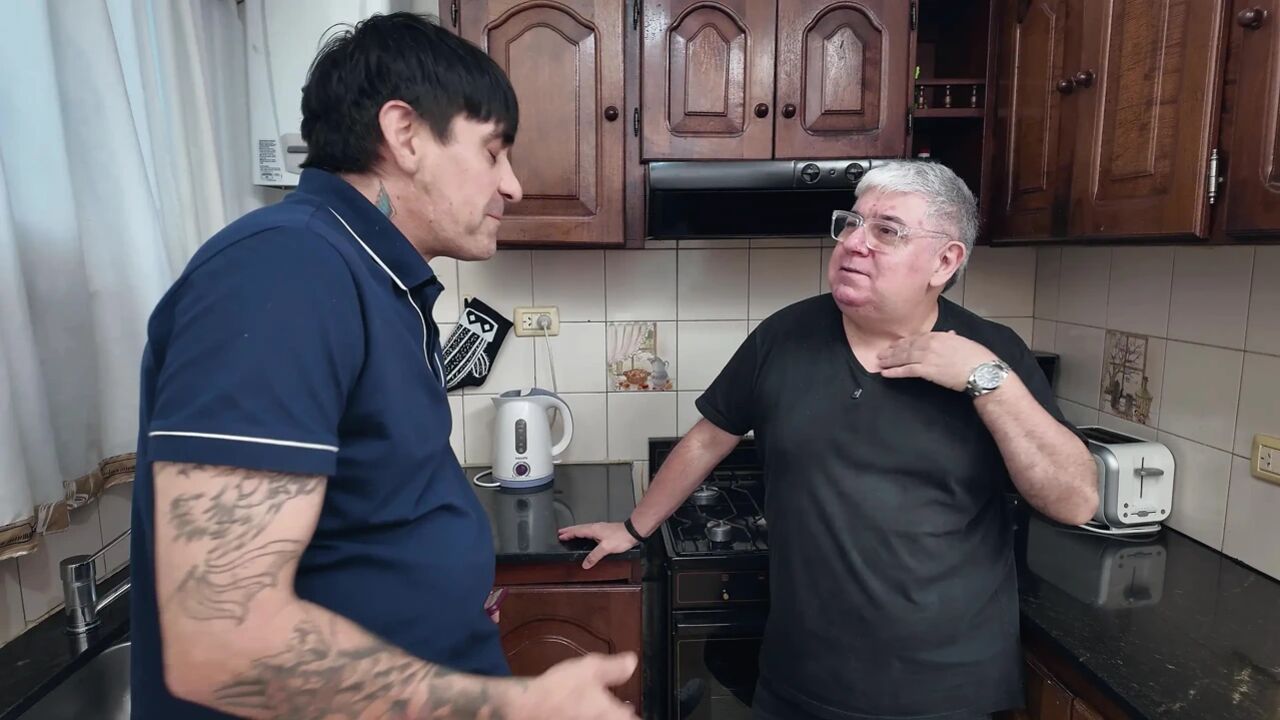 I thought my partner was gay but he the delivery girl when I go to get the money