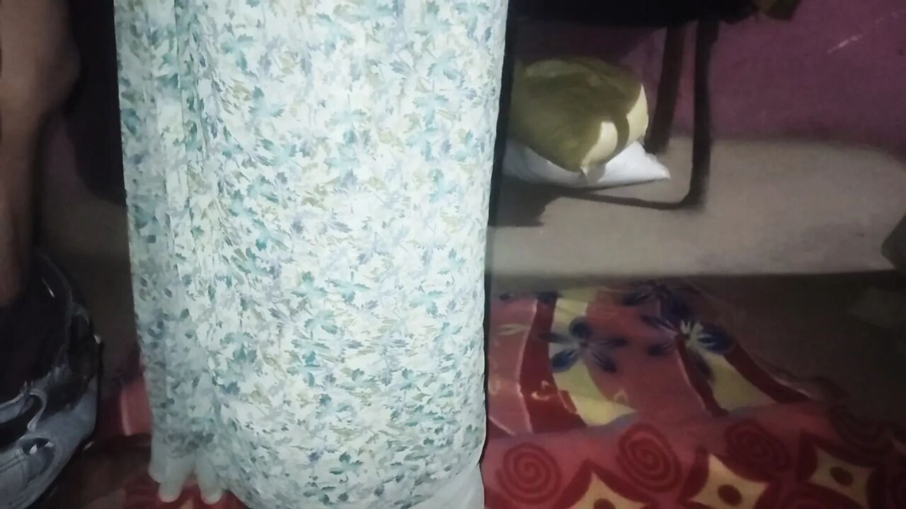 Bhabhi ko Raat Ko Chod Dala
