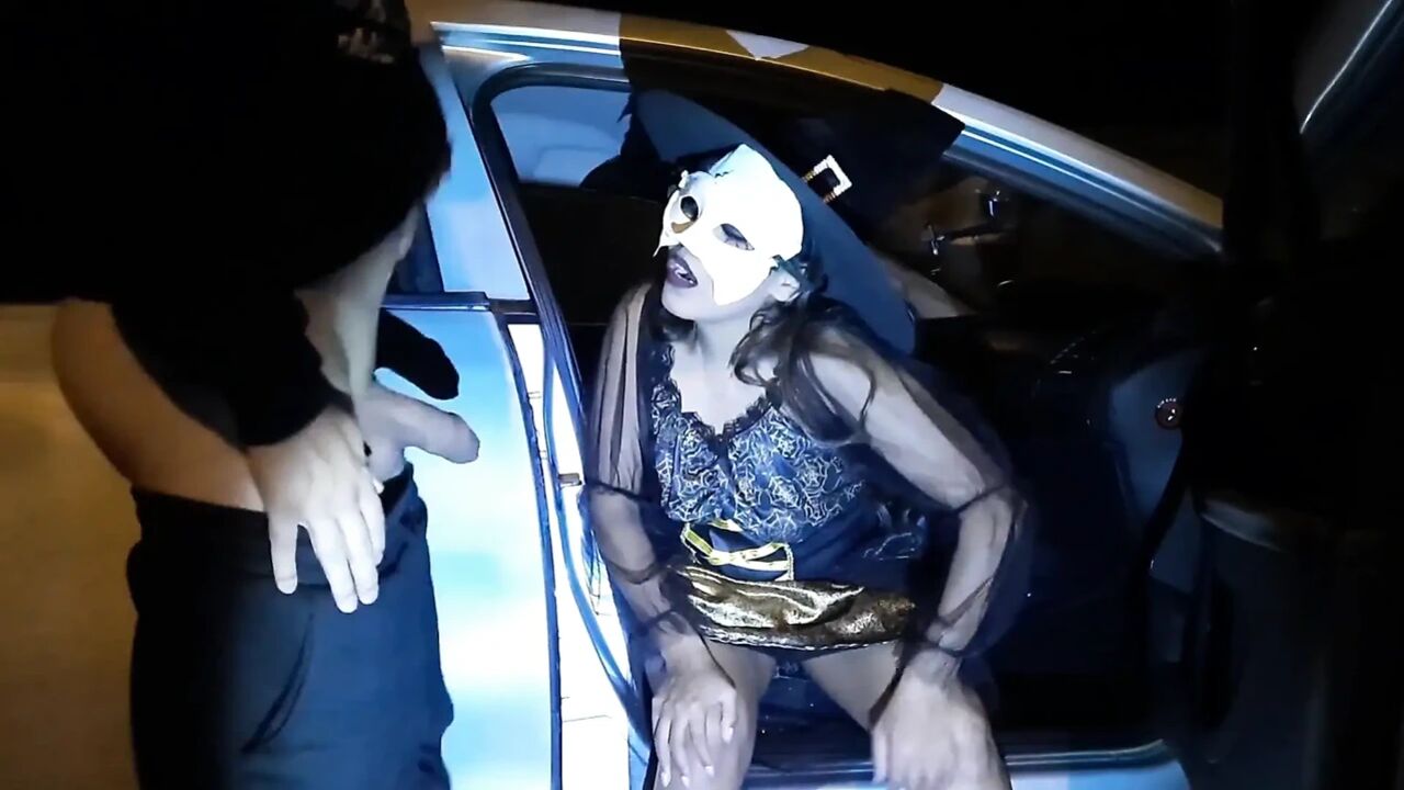 The Witch Has No Tips the Uber and Had to Pay You a Blowjob and Give the Ass
