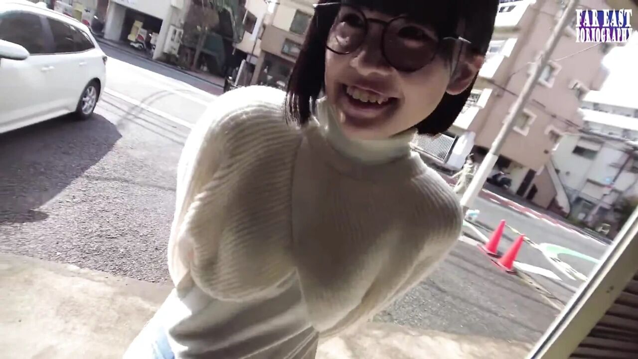Sweet-glasses Tease on a Lazy Day Savoring Warm Drops in Endless Gulp Bliss -part.2
