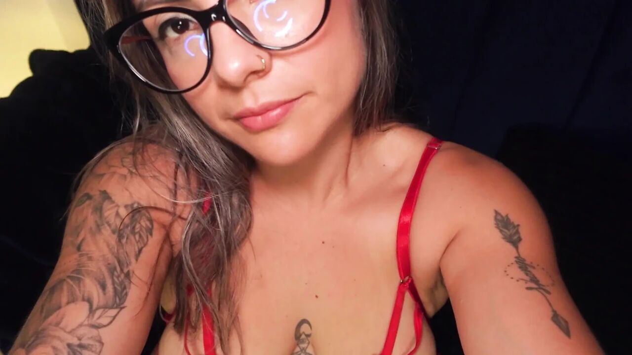 Intense and Romantic Masturbation of a Colombian MILF