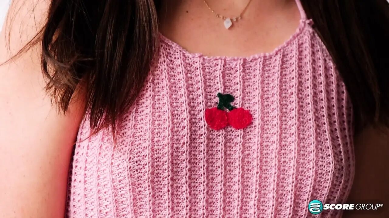 A long, satisfying cum for Asian cutie Mochi Mona