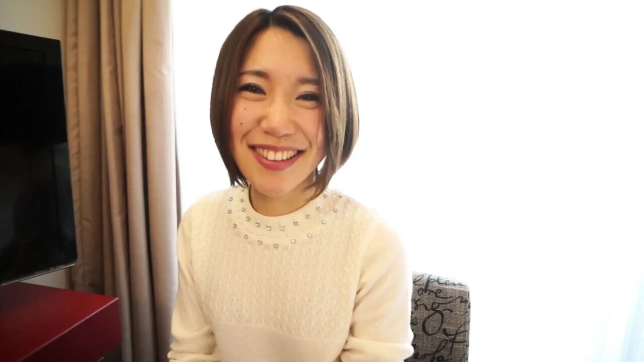 A070B07 Stressed wives fishing for men