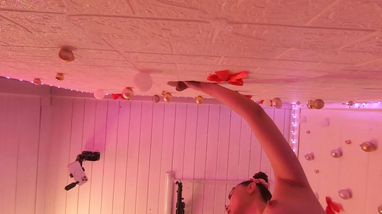 The dick dissolves with pleasure. MisssVikki