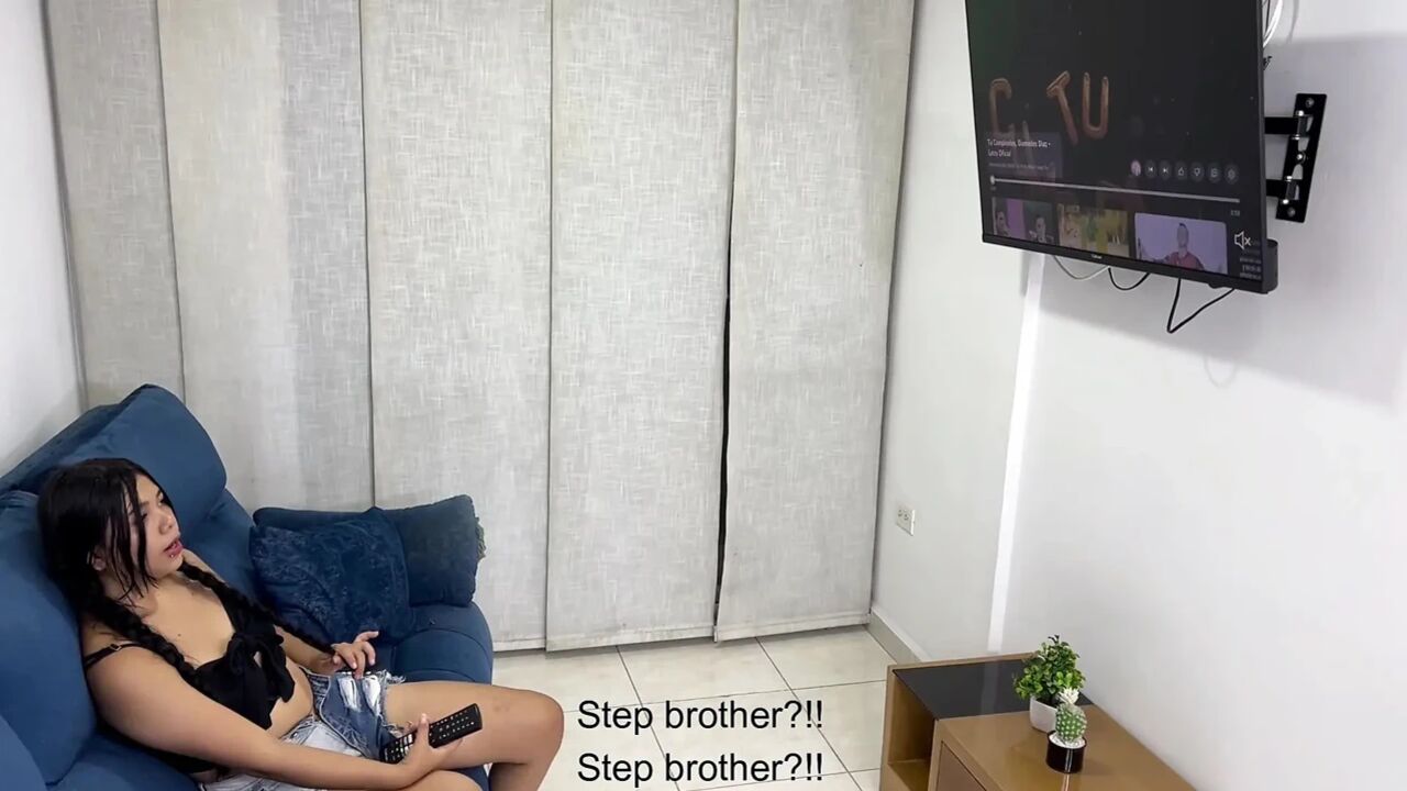 I show my huge tits to my young stepbrother to play with and give me a rich hard sex