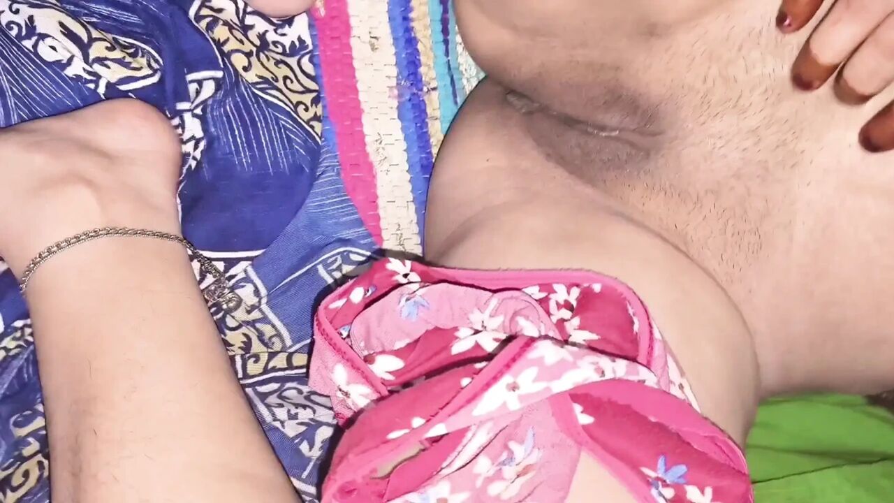 DESI STEP SISTER HARDCORE FUCK WITH HER STEP BROTHER WHEN THEY WERE ALOE AT HOME FULL MOVIE ( HINDI AUDIO )