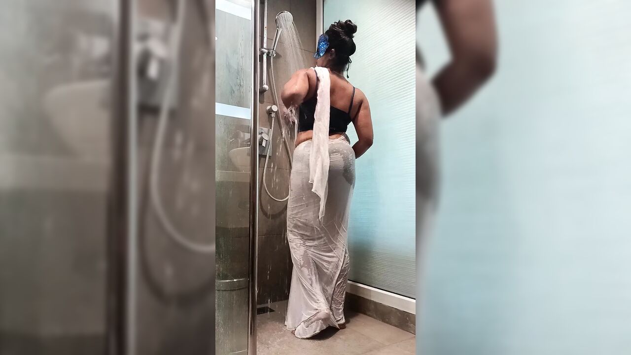 Spandana Shower Show