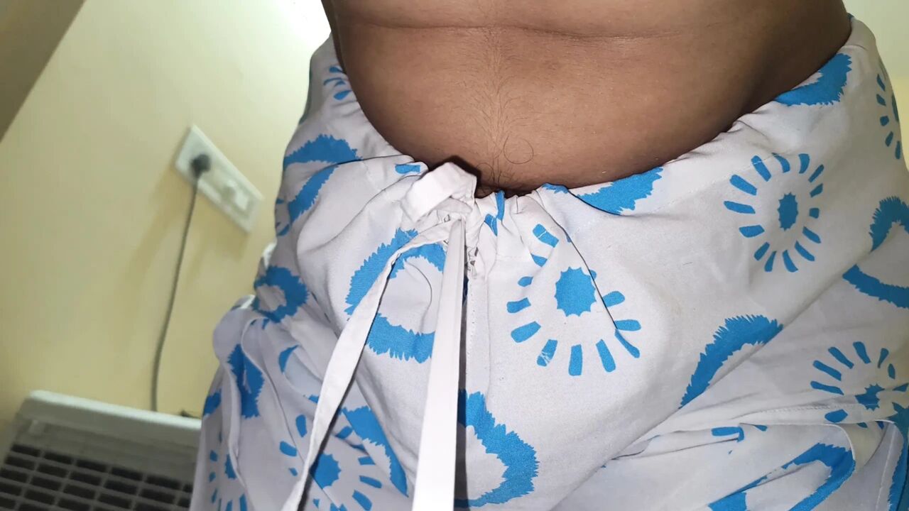 Chennai Tamil housewife with face