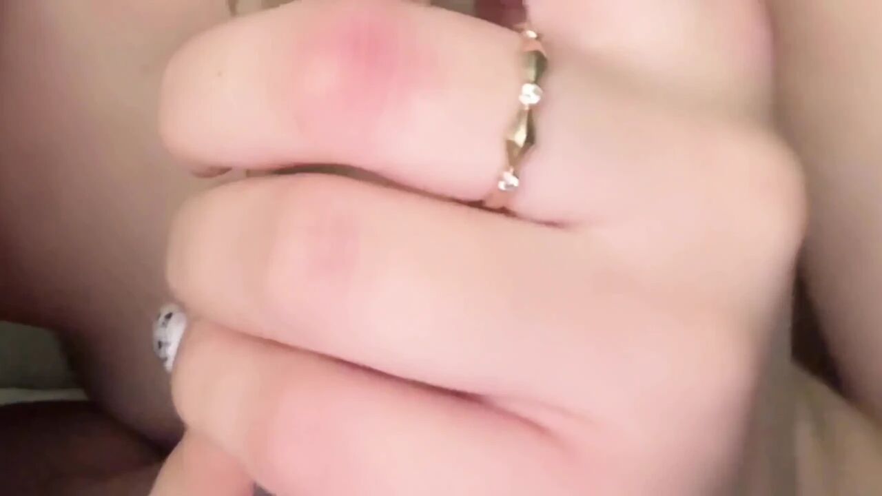 Juicy orgasm ficking with rubber dildo