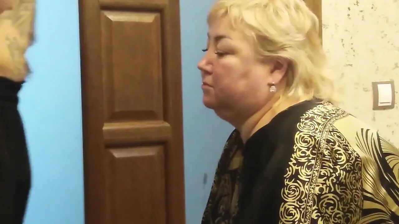 Another blowjob from the mother-in-law before lunch