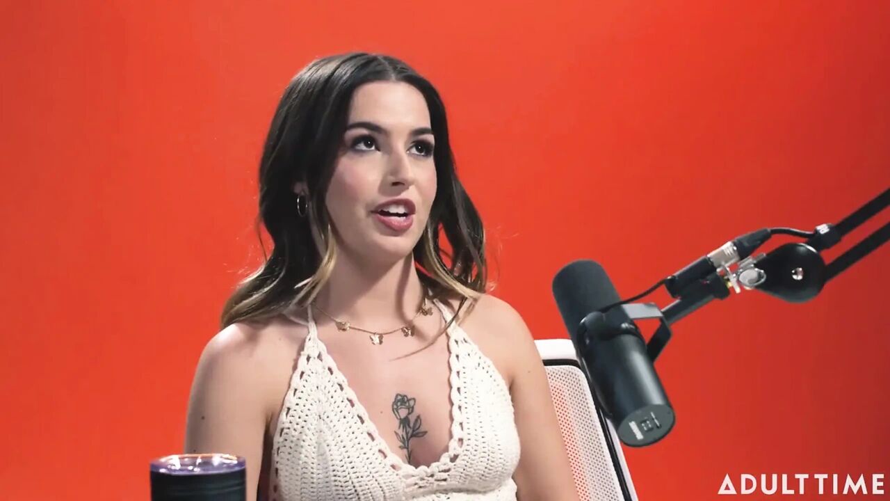 Chanel Camryn the Quiver Queen | the Adult Time Podcast