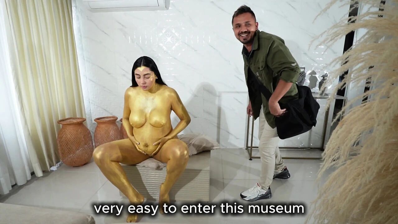 Museum He1st Ends in Hot Fuck with Golden Statues