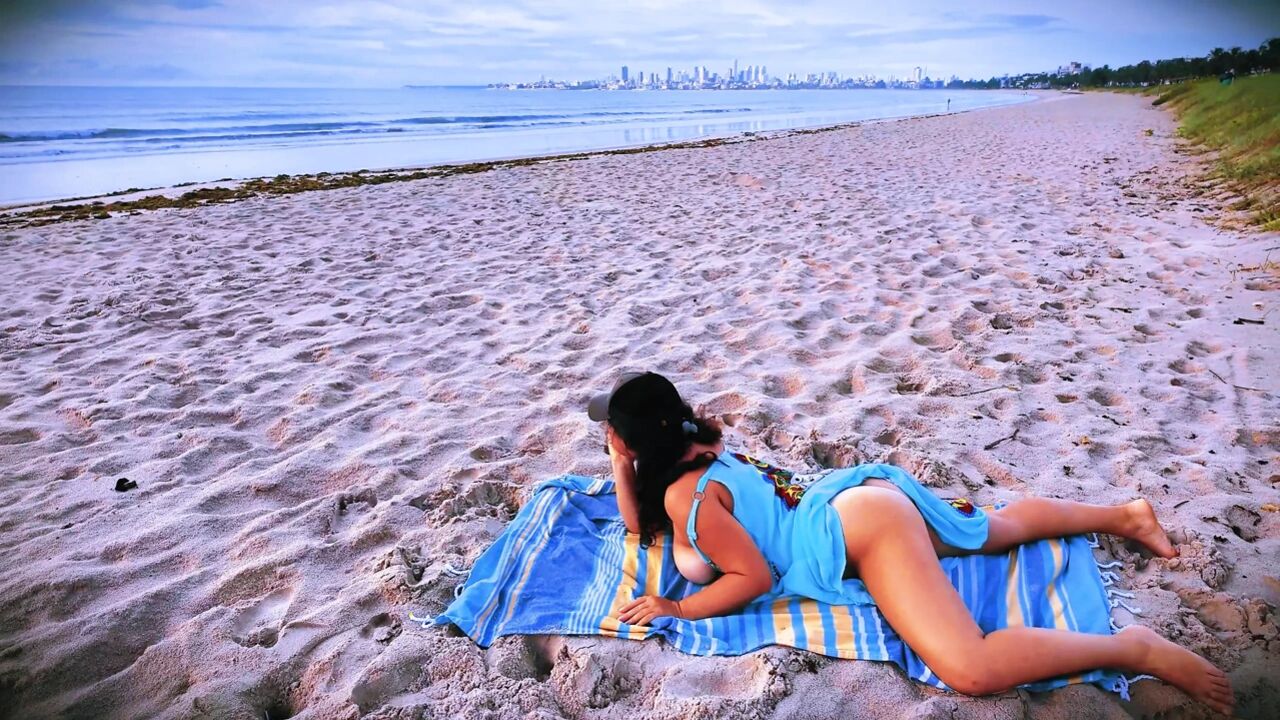 Suddenly a Stranger sneaks up and starts Touching my hairy Pussy on the Beach
