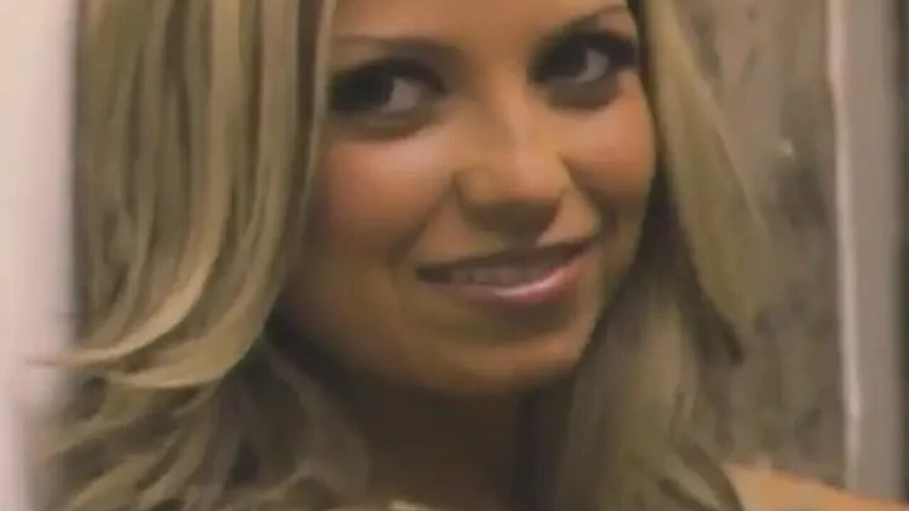 Blonde Babe Pounded Hard by Cop - Gushing Orgasm Explosion