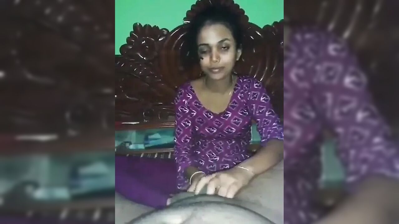 video's bangladeshi bhabi sucking beautiful grill