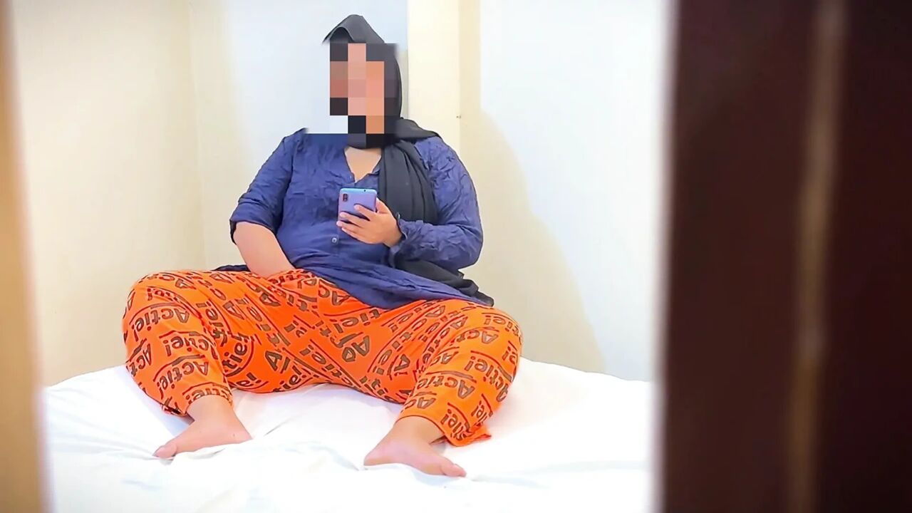 Stepson Caught Arab Hot Stepmom Fingering & Extreme Squir...in Panties Then Help Her Dogystyle Anal & Wet Pussy Fucking