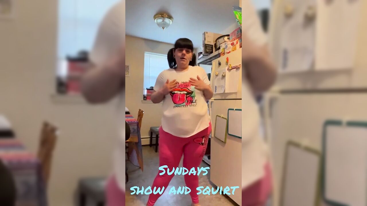 Sundays Show and Squirt