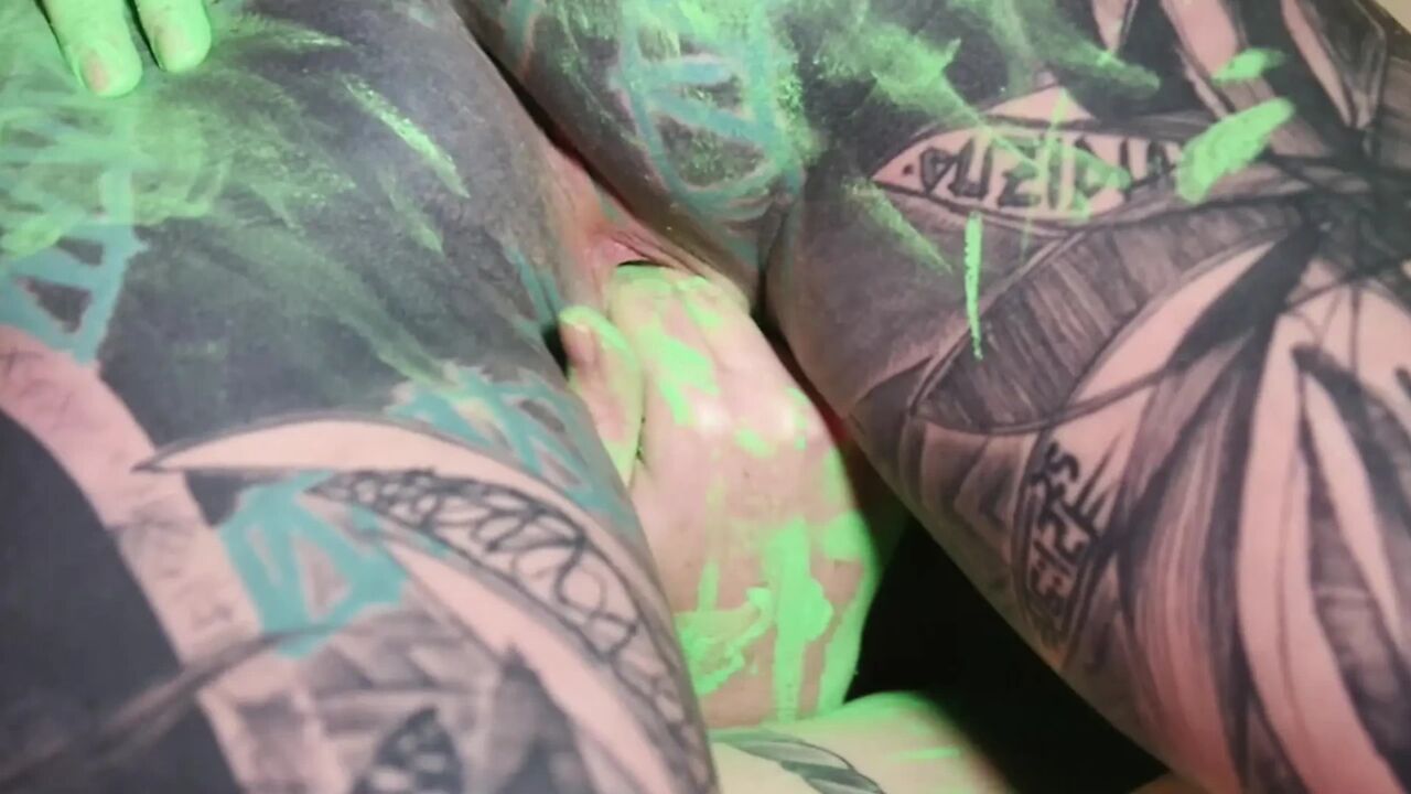 Tattooed Dreadhead Teens Dildo & Color Play