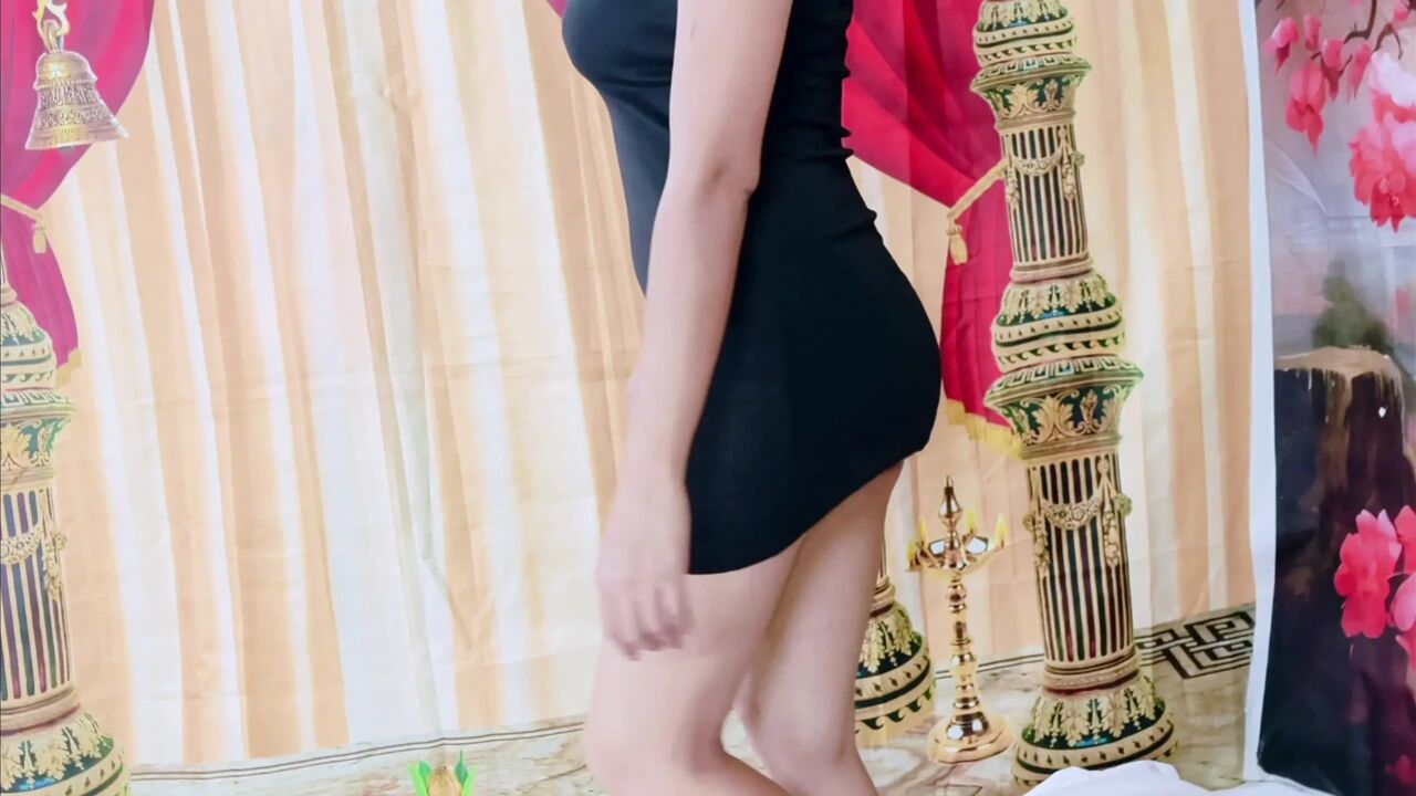 Teen Nepali Girl Riding Boyfriend Dick Creampie Pussy Inside