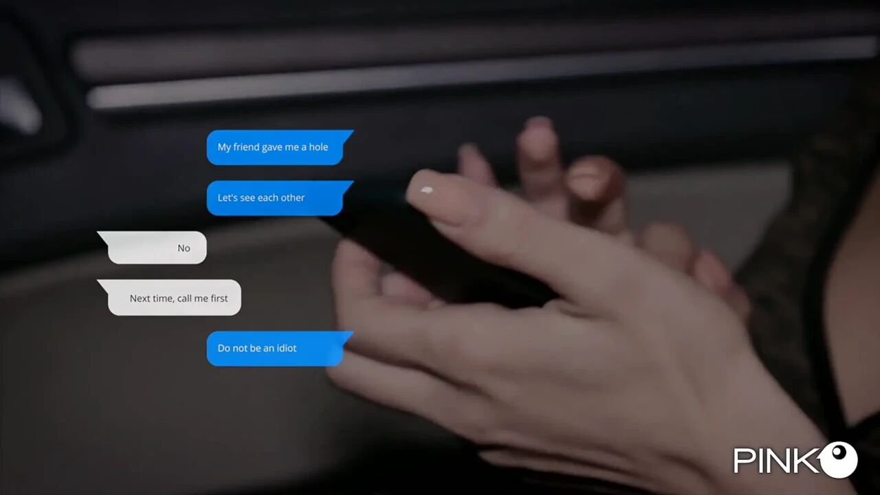 The gorgeous and sexy blonde Cherry Kiss loves it in the ass