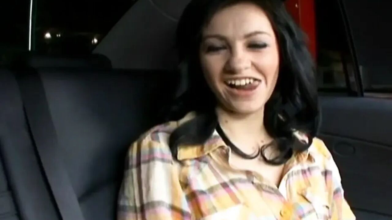 Hard sex in car for a wild sexy brunette