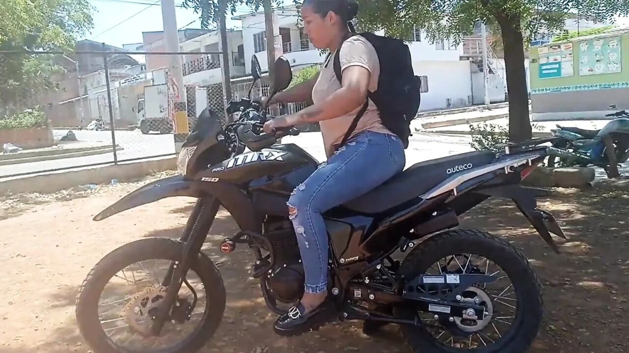 I Teach My Neighbor How to Ride a Motorcycle and in Return She Gives Me Her Vagina.