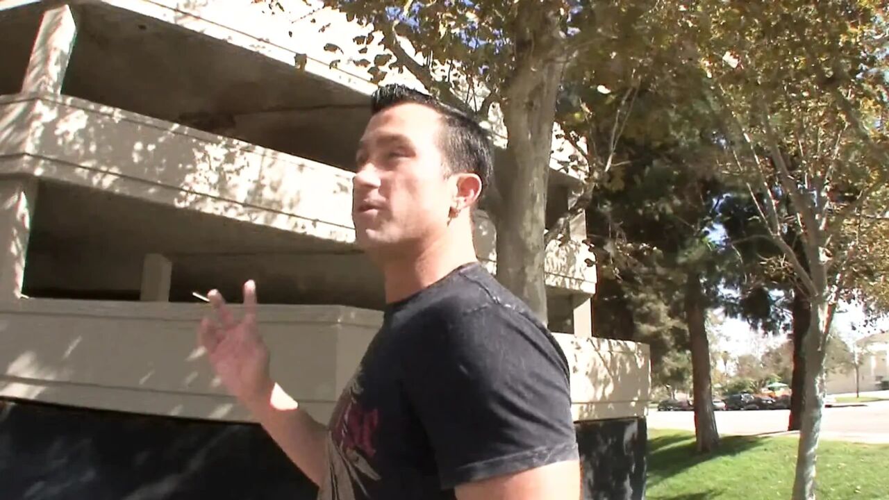 Strong poled puss of lusty babe puss looks little full of sperm