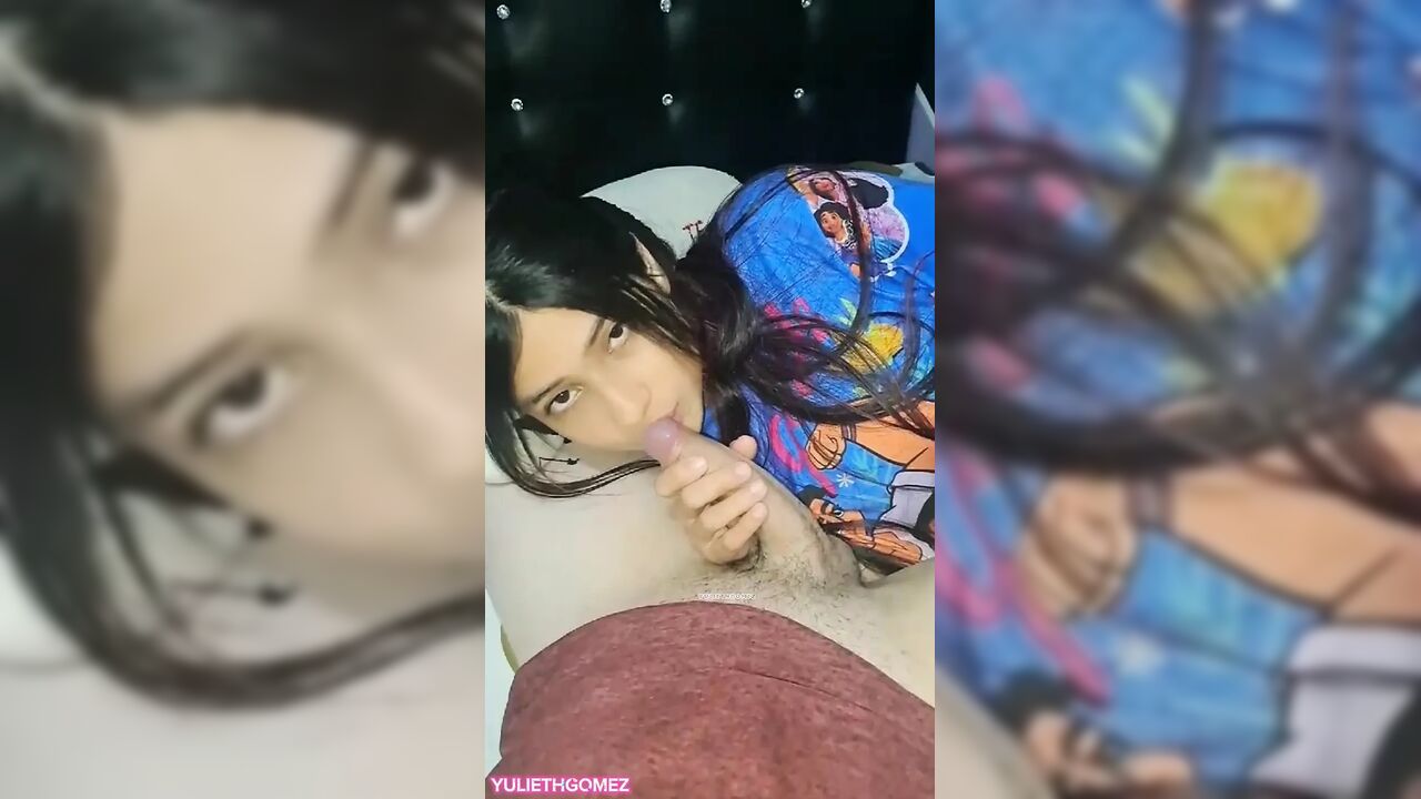 One Morning with the Stepdaughter of an English Teacher Stays at My House I Wake Her up to Suck My Cock