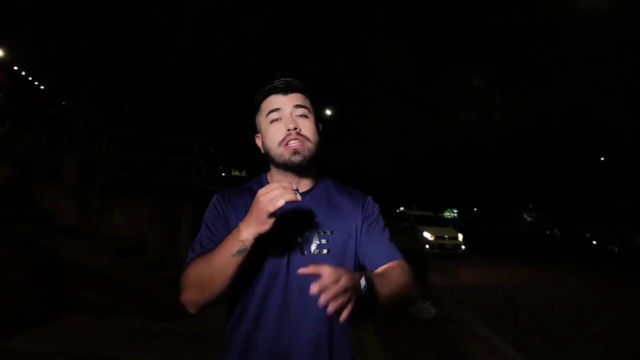 Influencer Visits My House to Do House Tour and We End up Fucking