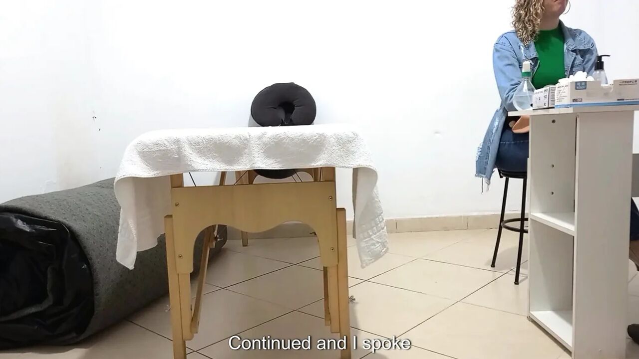 The Doctor Stuck His Finger up Ass Freely During the Examination