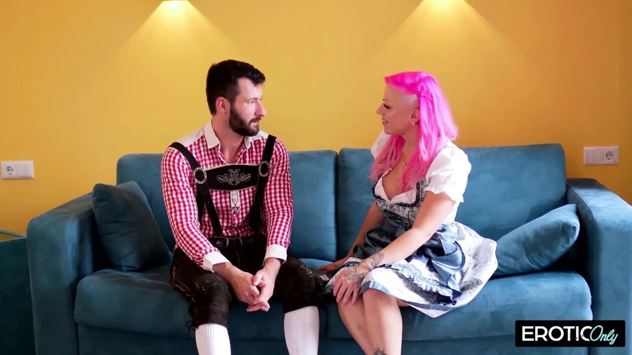 Oktoberfest Babe's Pussy Devoured and Fingered Till Soaking