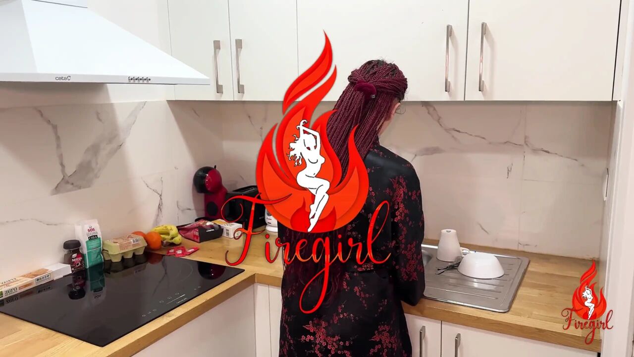 Stepdad's Girlfriend Get Fucked by Stepson Jesus