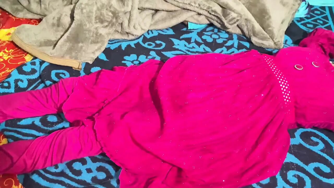 Khubsurat gand Bihari ladki doggy banakar chudai kiya khubsurat chut chudai