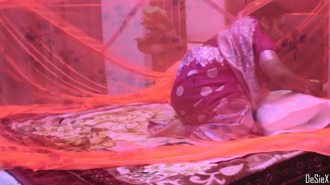 Marred couple fucked at night Hindi Audio