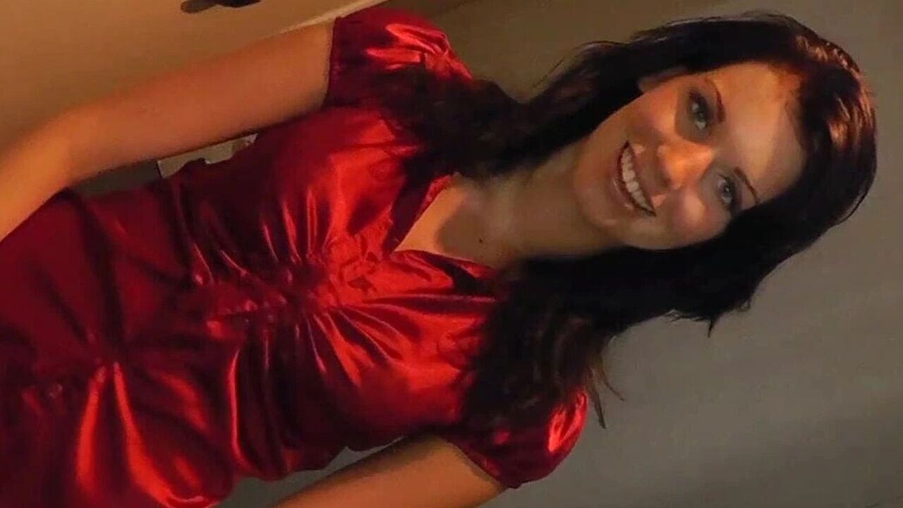 26-pretty Girl Fucks for Creampie