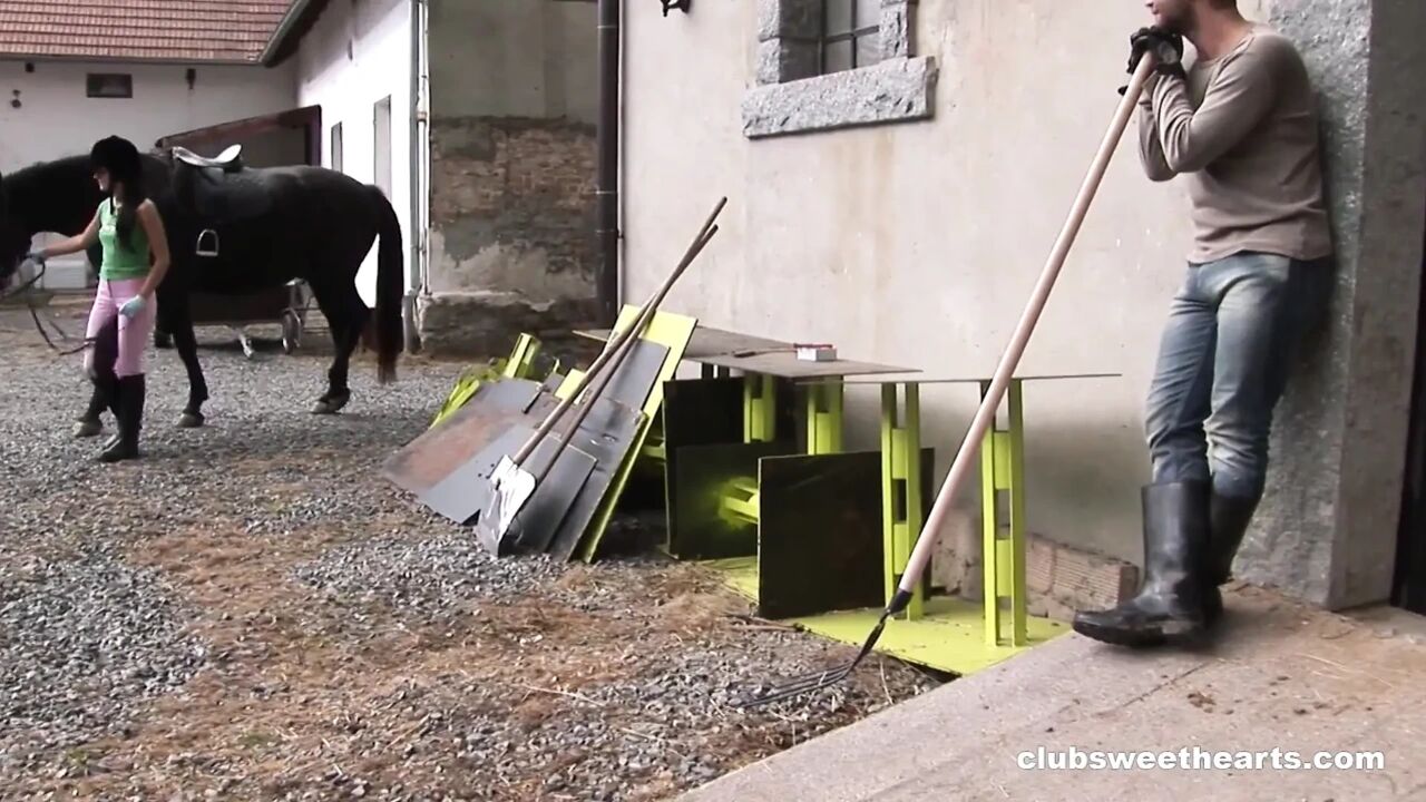 Lucy Seduces the Stable Hand