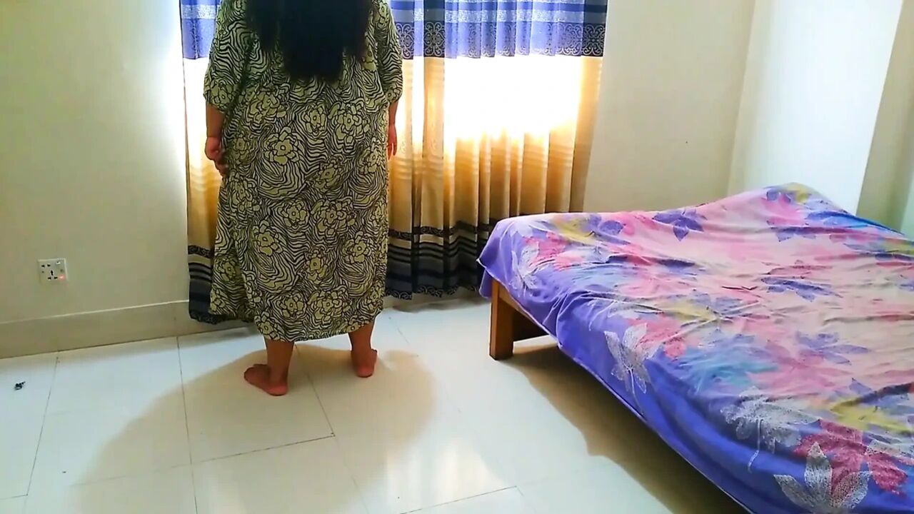 Stepson Enters MILF Stepmom's Room at Noon, Ties Her Hands & D... Fucks From Behind, Roughly Cum Behind