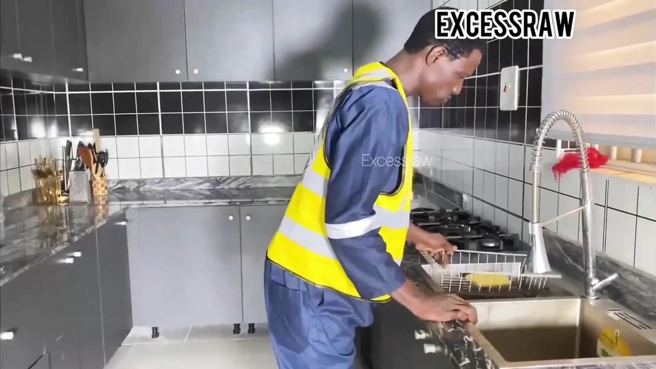 She Called Me Here to Fix a Broken Pipe but I Ended up Fucking Her Wet Creamy Pussy