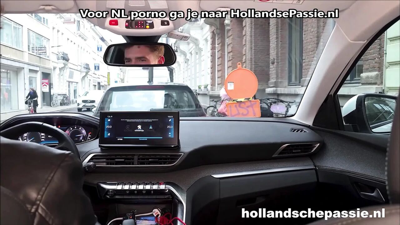 Picking up Lorena for hot sex at Passie