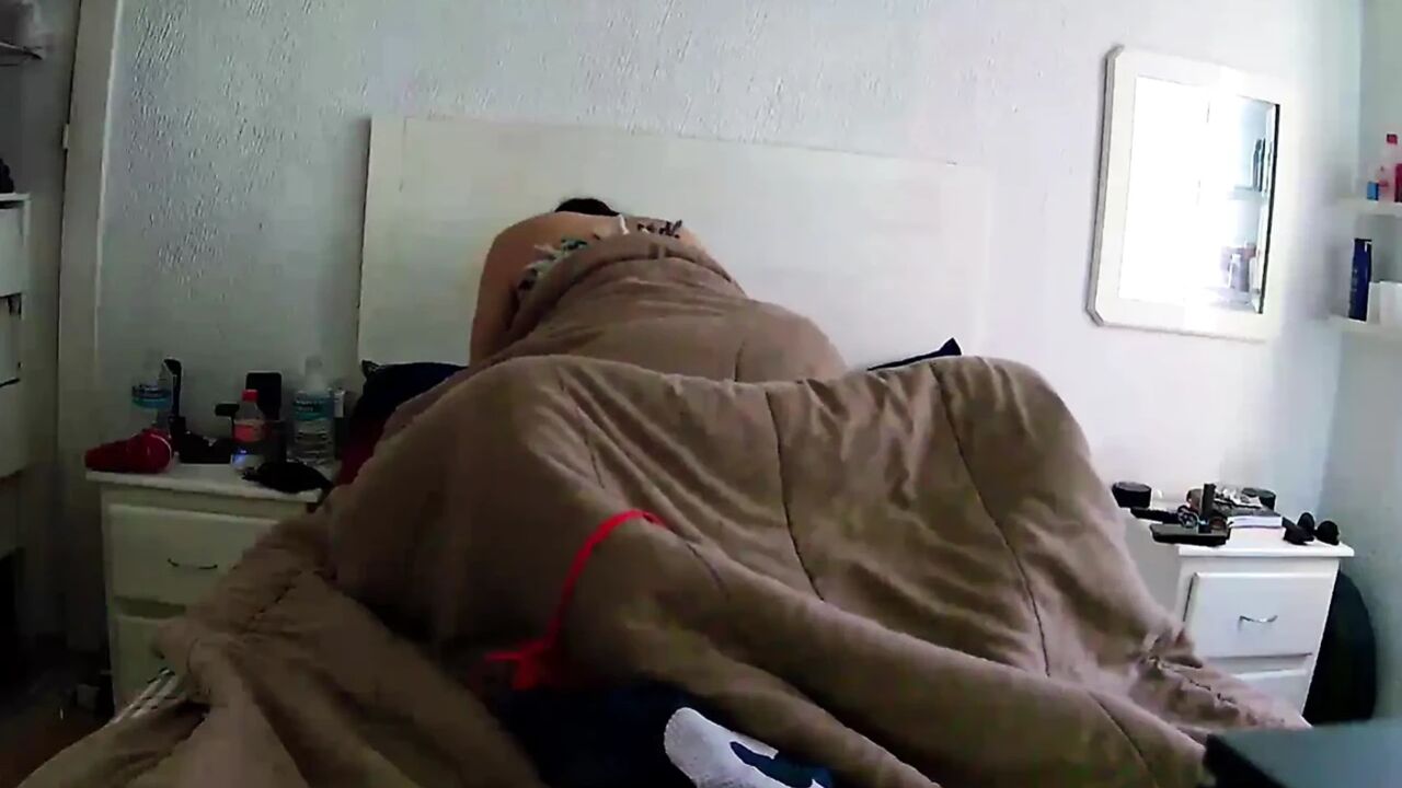 Riva wakes up hot and rides on my cock
