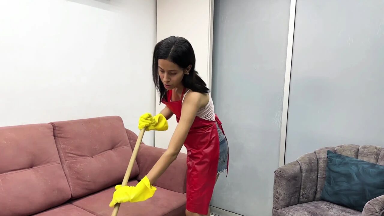 Finally I Was Left Alone with the Maid I Ended up Giving Her a Hard Fuck by Her Tight Ass