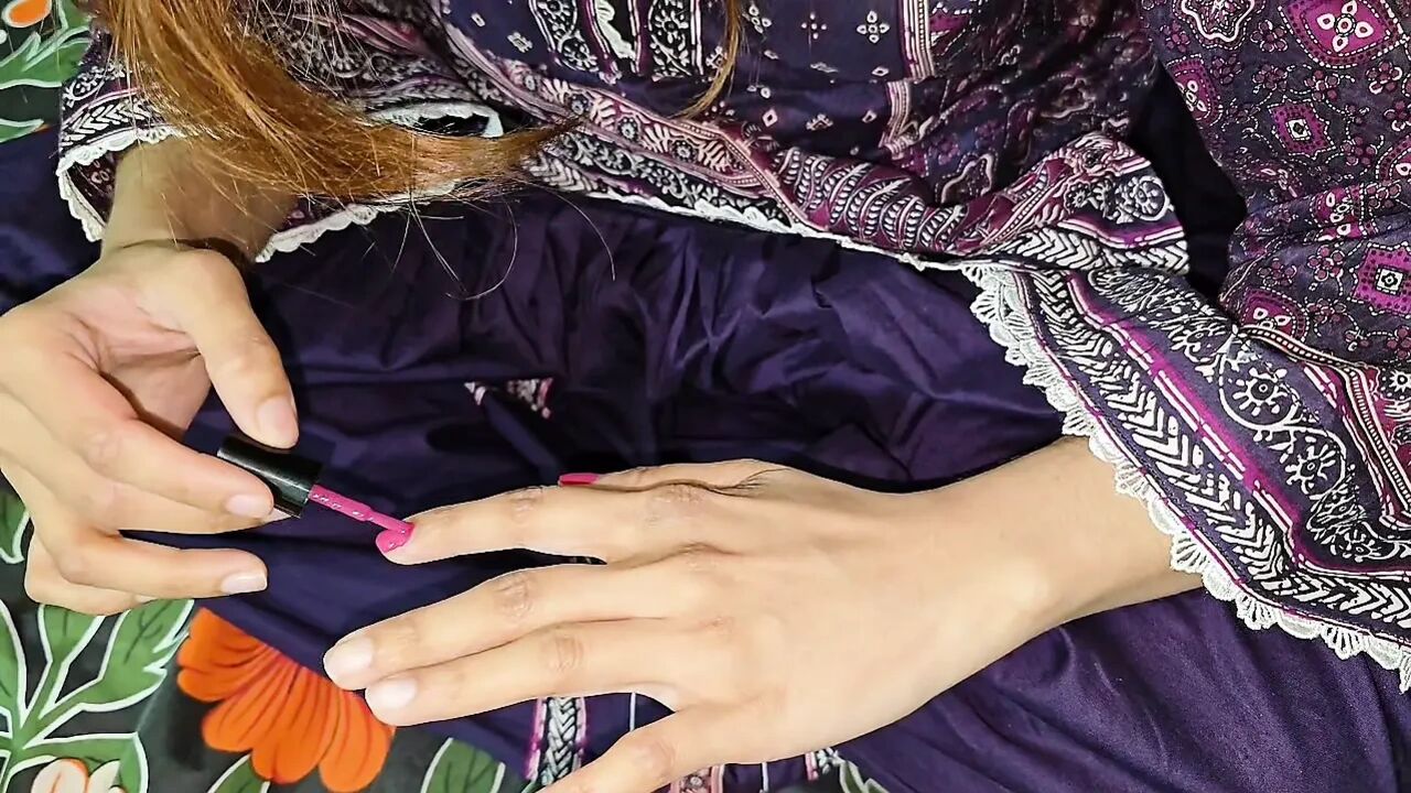 Desi Indian STEP-SISTER-Clear Hindi Audio Moaning