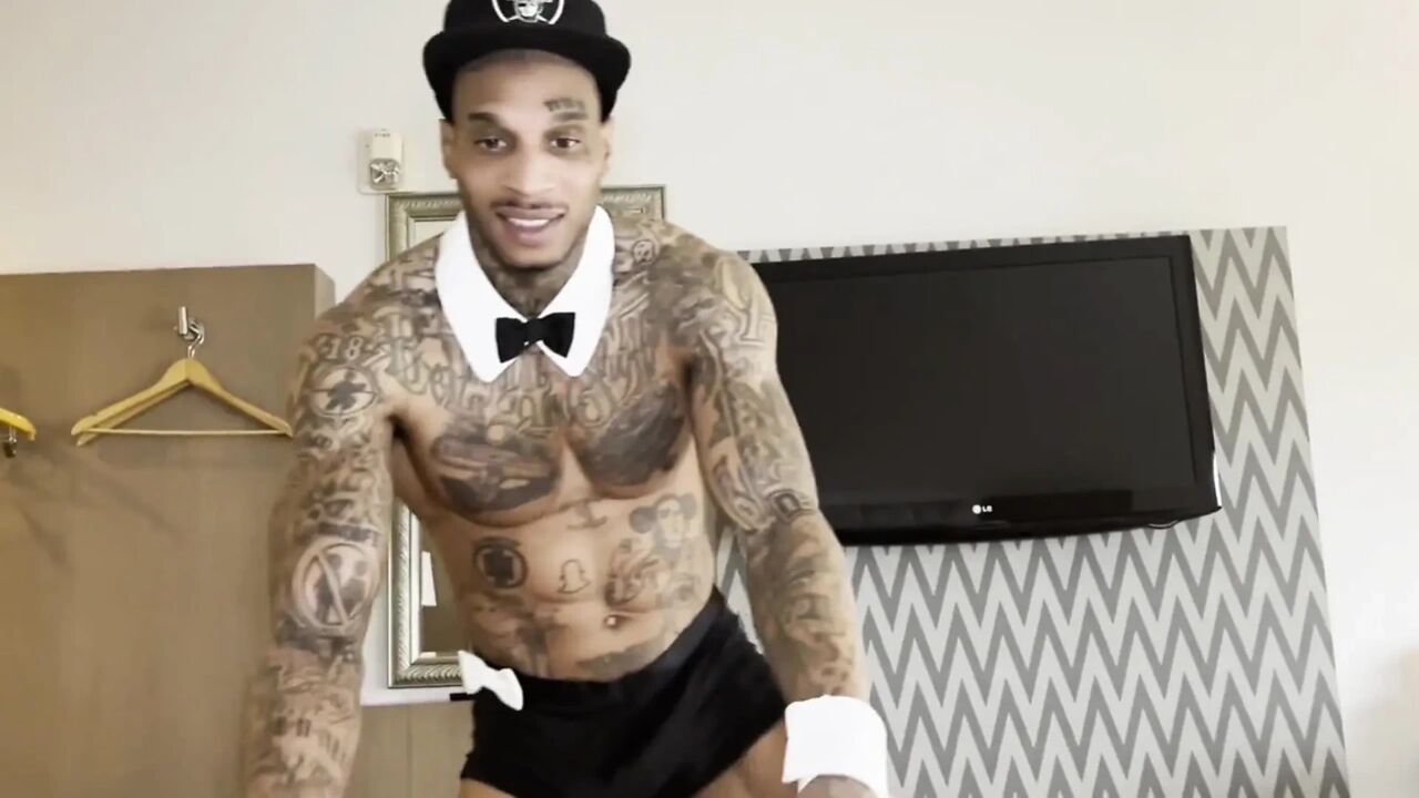 Horny MILF Goddess Jasmine Flowers Gets BBC Service… Then Destroys Her Butler with an Intense Pegging