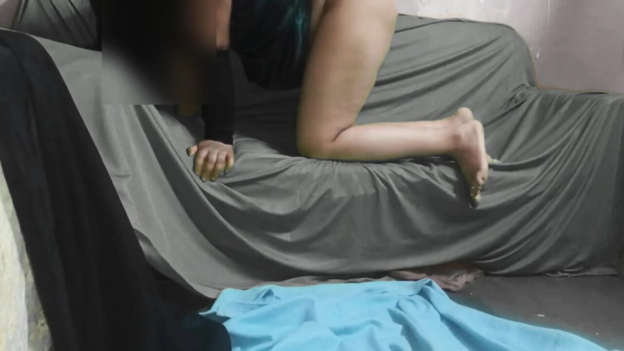 INDIAN DESI VILLAGE TIGHT PUSSY muslim girl xxx , x video Desi girl tight pussy outdoor MMS xnxx videos xxx