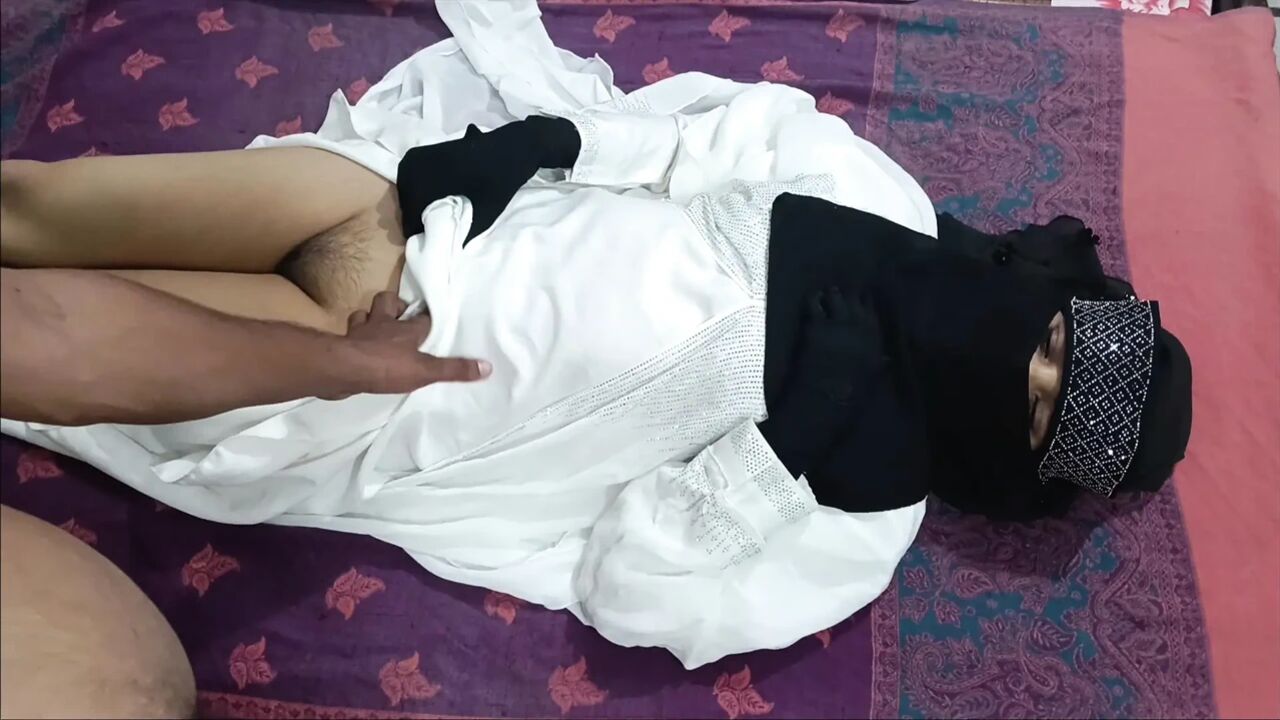 First time I fuck muslim girl's pussy