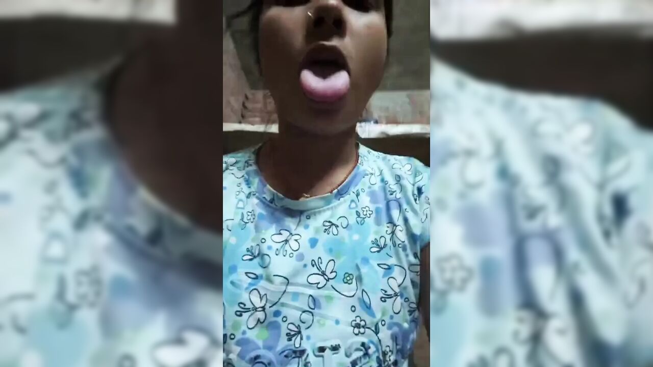 Bangladeshi Sexy Hot Girls Video Watching Now