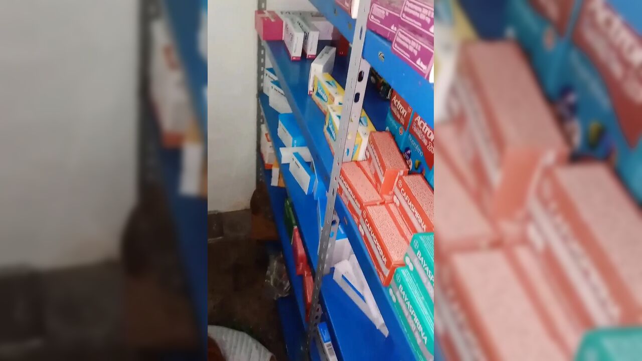Amateur in the Warehouse: Blowjob and Standing Sex