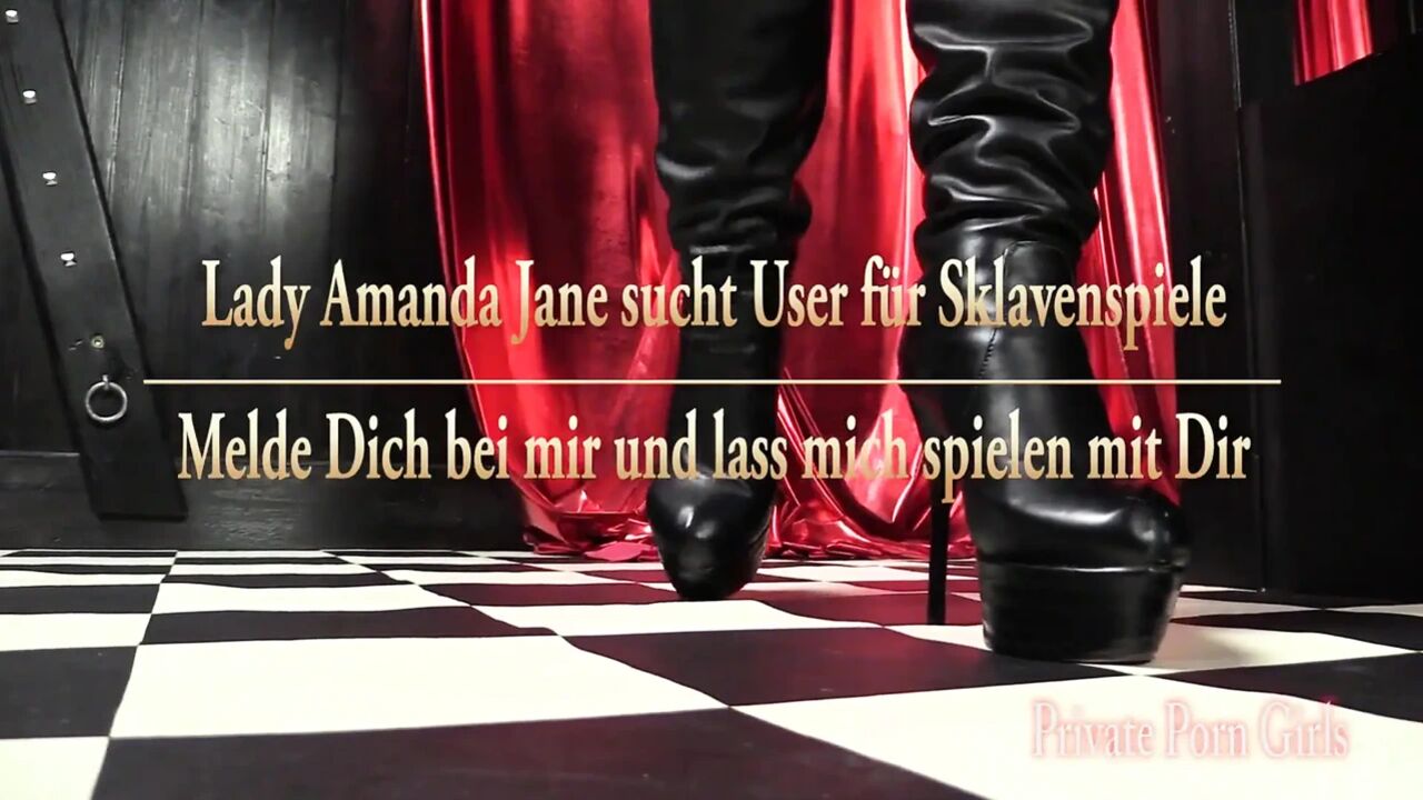 Lady Amanda Jane is looking for users for slave games.