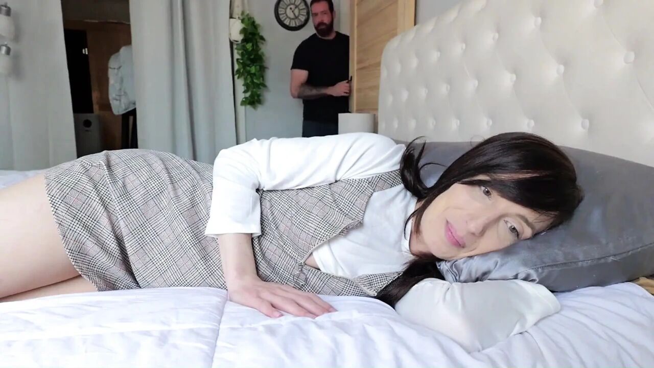 Stepdad Fucked Wife or Stepdaughter...risky Mistake. Leaving Her Creampied.