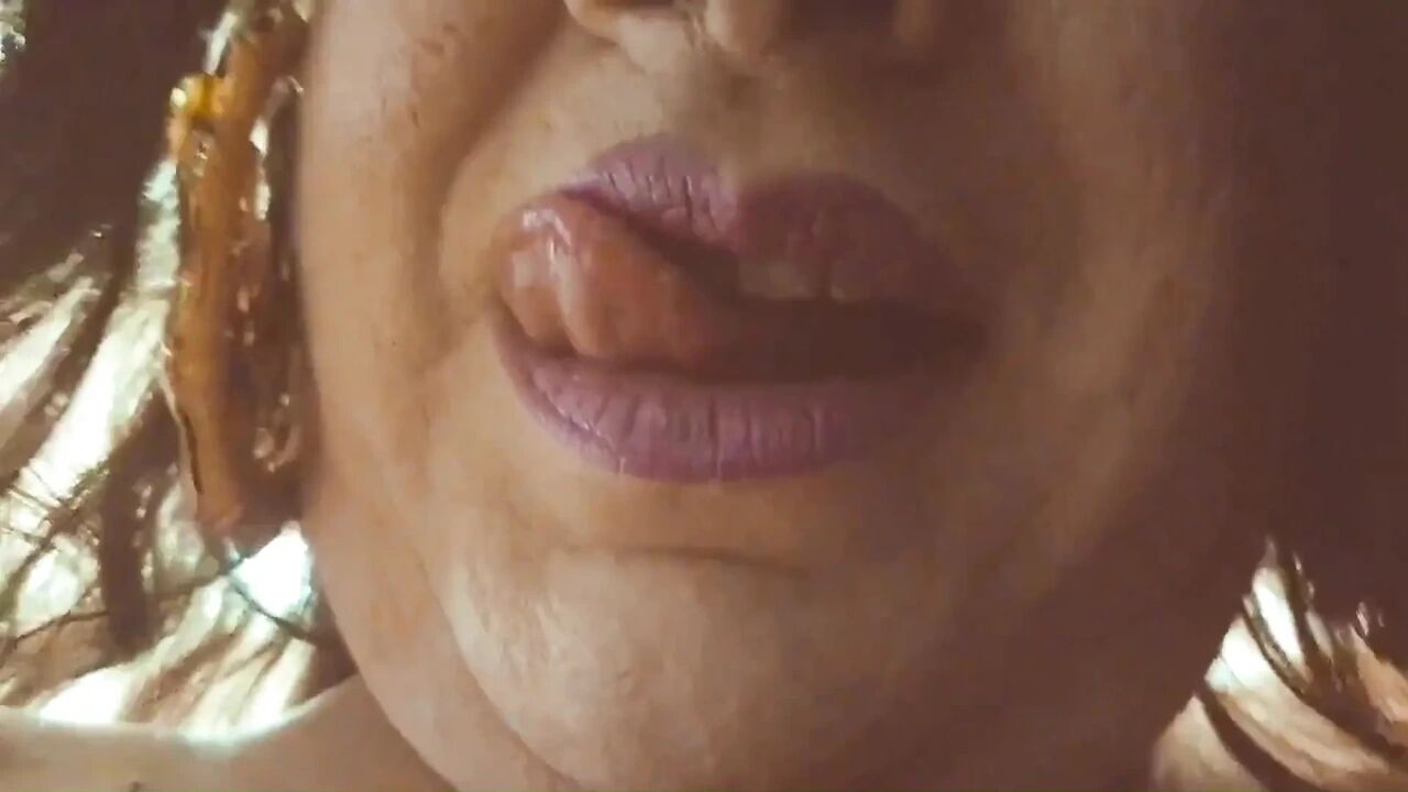 Foot Worship and Blow Job